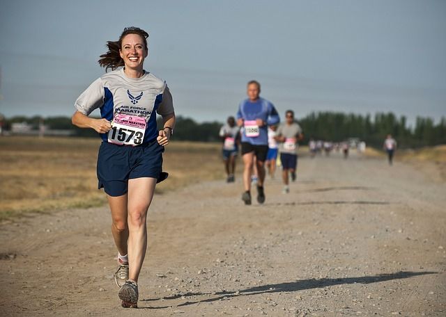 Correre per dimagrire, pro e contro del dimagrire correndo