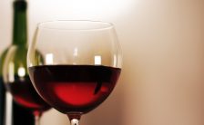 il vino fa bene alla dieta