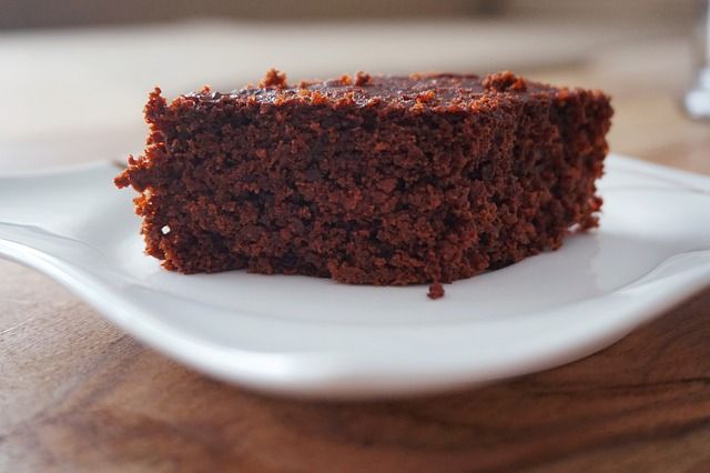 Torta leggera al cacao e banane