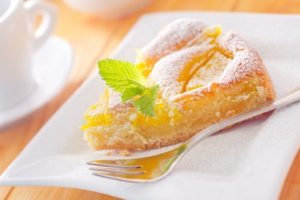 Torta di pesche light senza glutine: solo 160 calorie