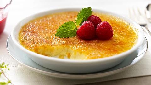 Crema catalana ricetta light e proteica in due versioni