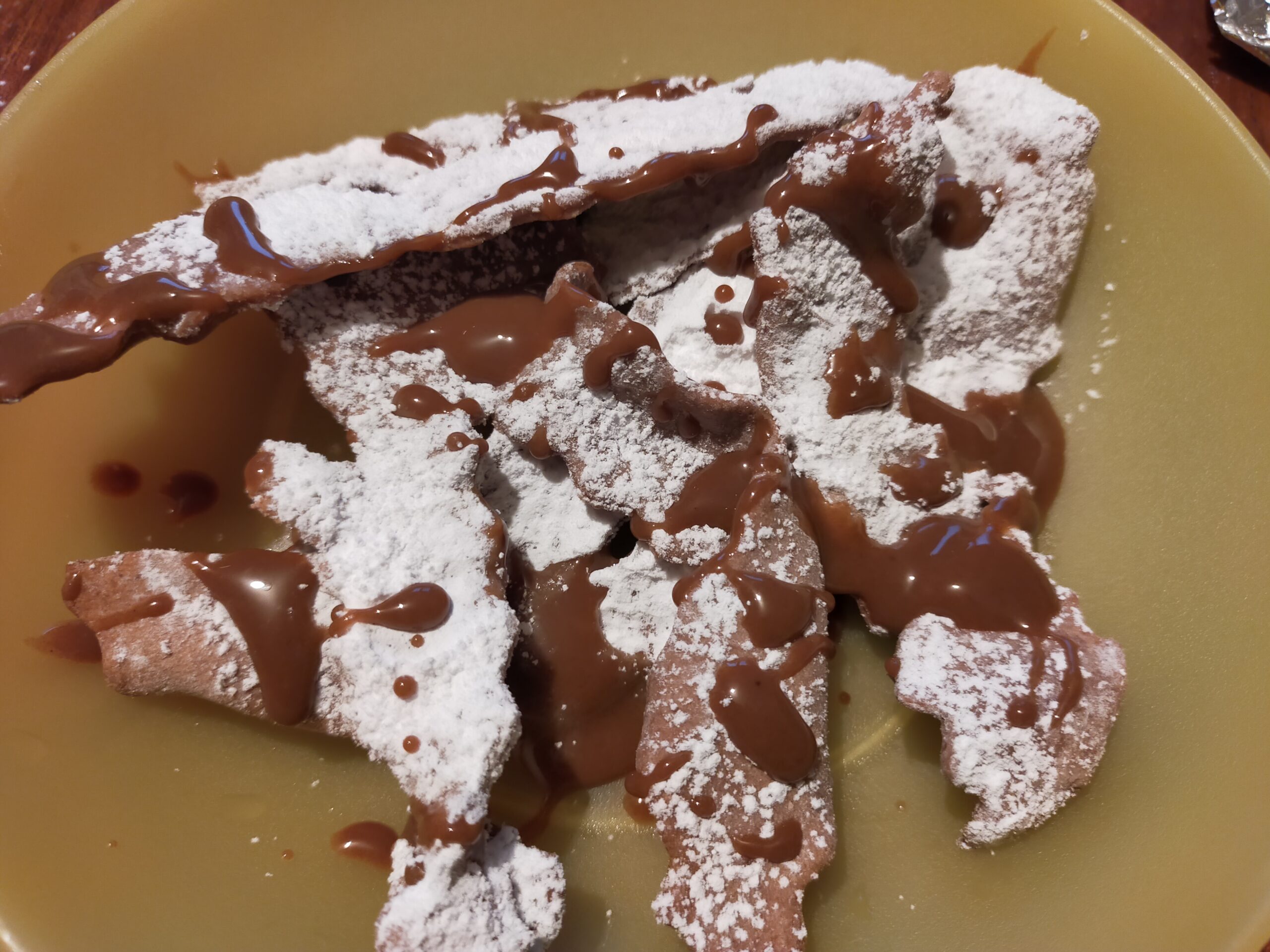 Chiacchiere light al forno con cacao, ricetta