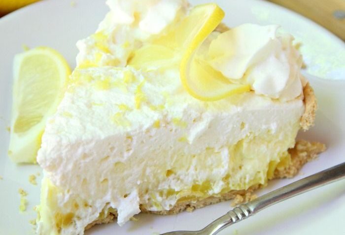 Torta al limone leggerissima e cremosa: 160 calorie a fetta