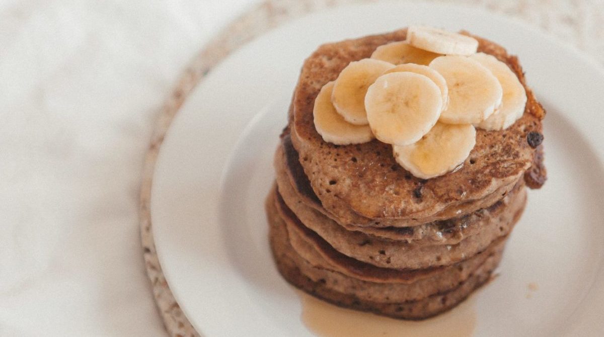 Pancake light integrali alla fibra di mela: solo 36 calorie