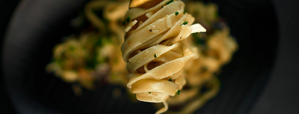 piatto di pasta con particolare