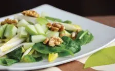 gli spinaci ti salvano dal cibo spazzatura