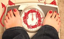 mentire sul peso anche a se stessi