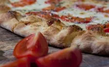 la dieta della pizza dello chef cozzolino diventa un libro