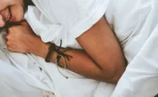 per un metabolismo piu veloce dormi cosi