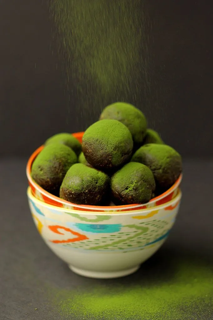 Palline di cioccolato e tè matcha: lo snack antiossidante