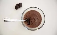 mousse al cioccolato proteica e low carb
