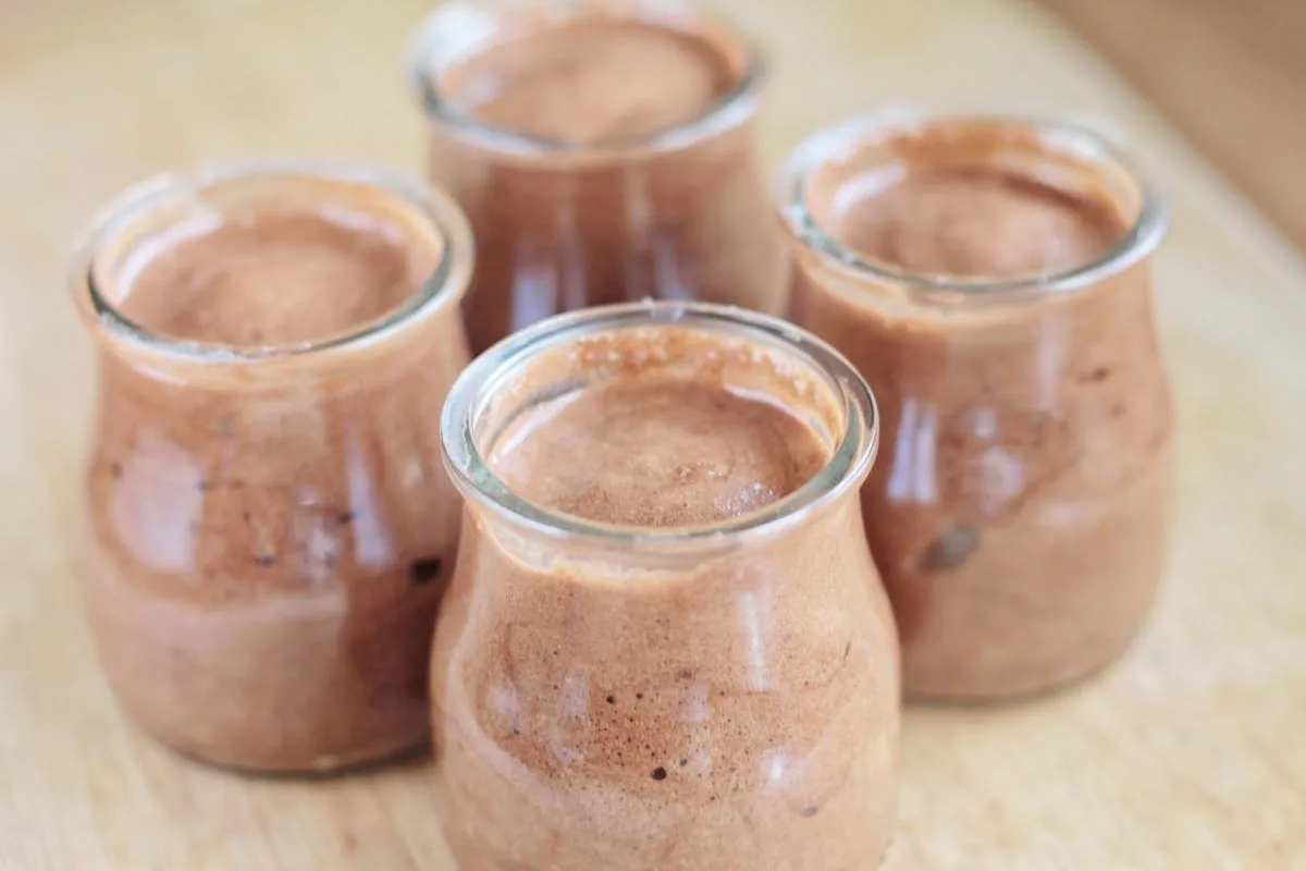 Smoothie proteico al cioccolato: ricetta facilissima