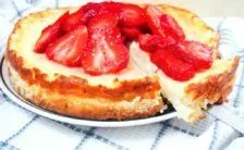 cheesecake-con-fiocchi-di-latte