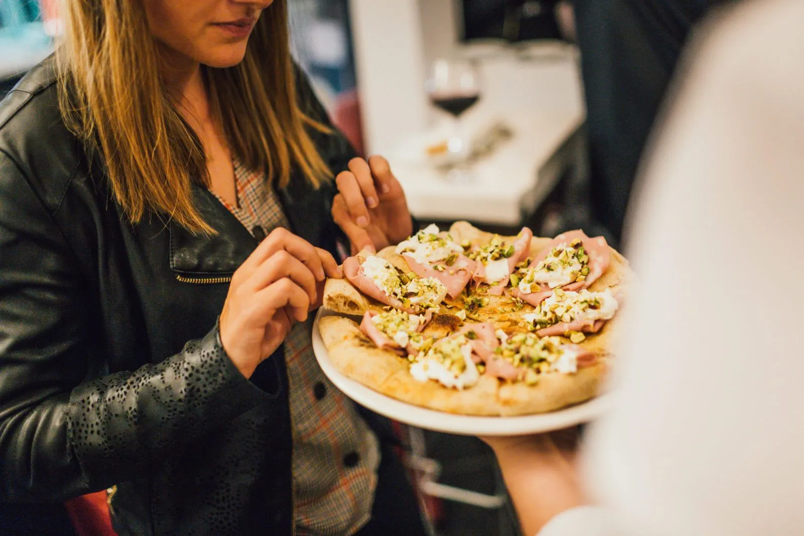 mangiare carboidrati a cena