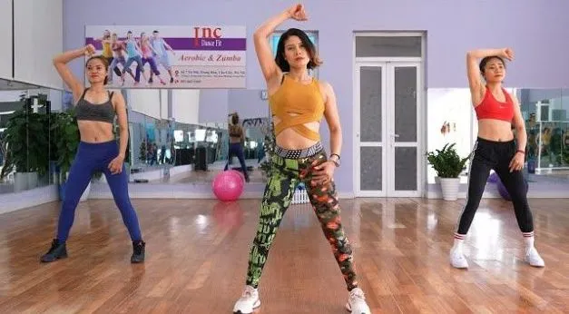 corean-k-pop corean-k-pop