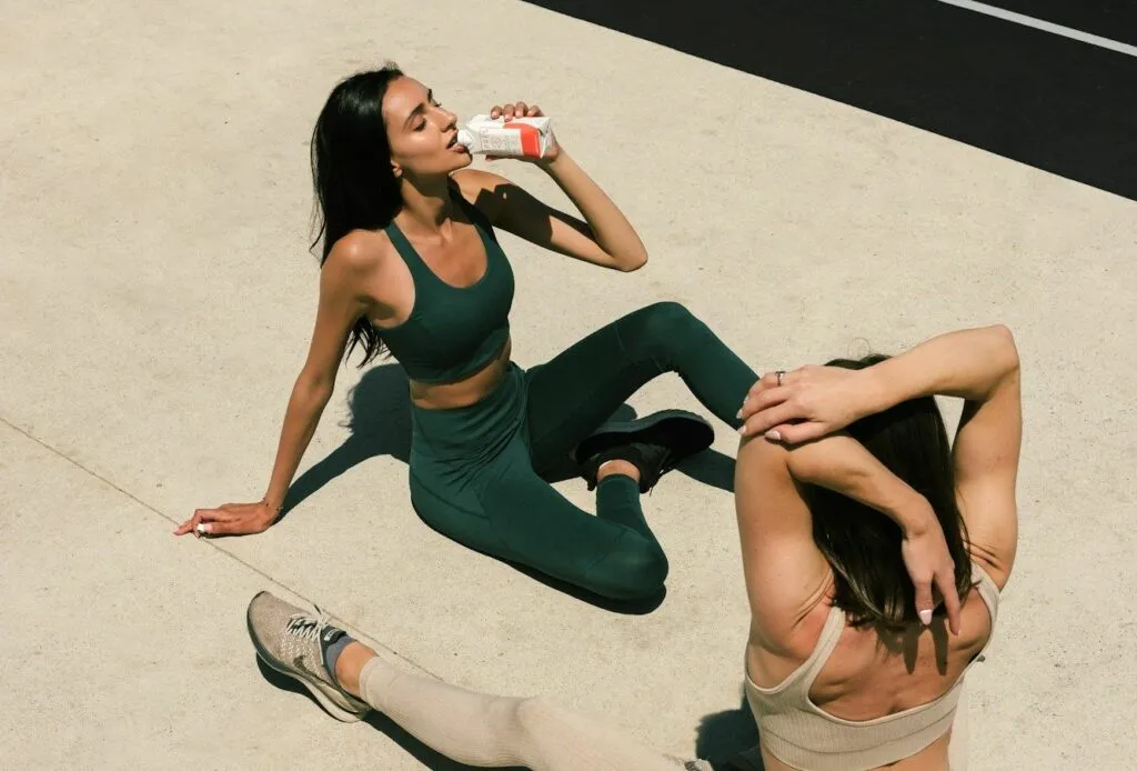 donne dopo allenamento donne che si allenano