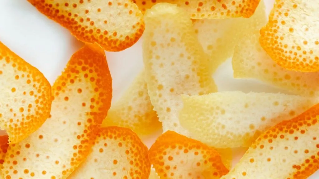 bucce arancia foto di bucce di arancia